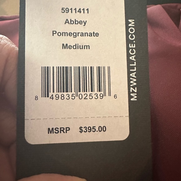 MZ Wallace great size tote with lots of pockets and 3 different straps - Picture 9 of 9